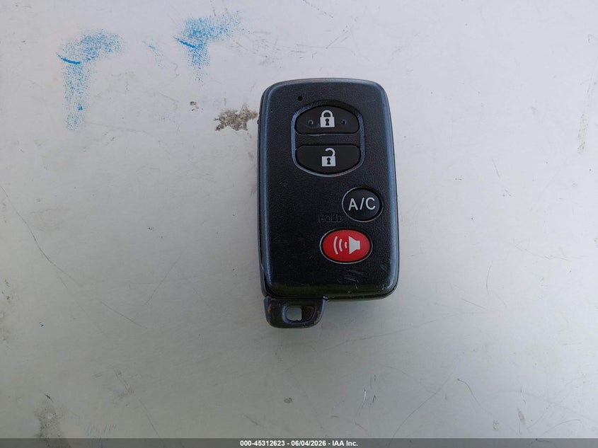 2015 TOYOTA PRIUS HATCHBACK 1.8L I-4 DOHC, VVT, 98HP