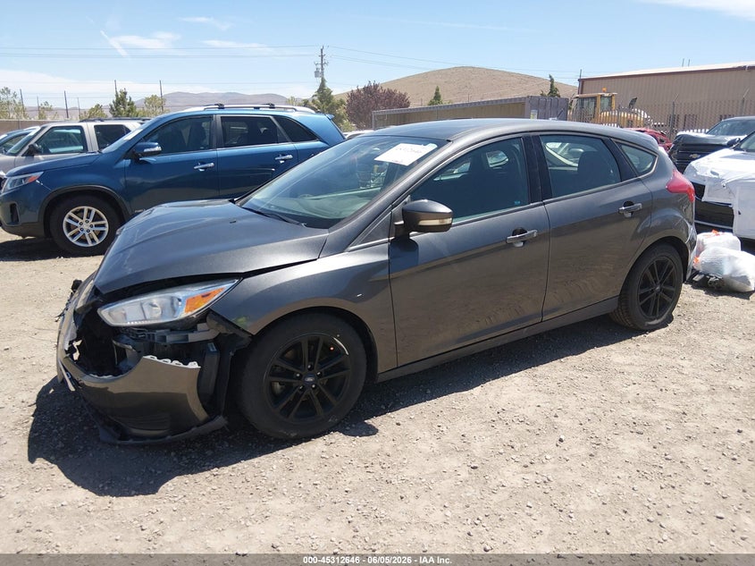 Vin: 1fadp3k24hl239547, lot: 45810572, ford focus se 20172