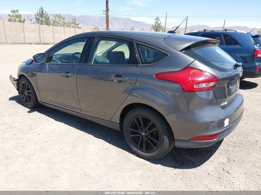 Vin: 1fadp3k24hl239547, lot: 45810572, ford focus se 20173