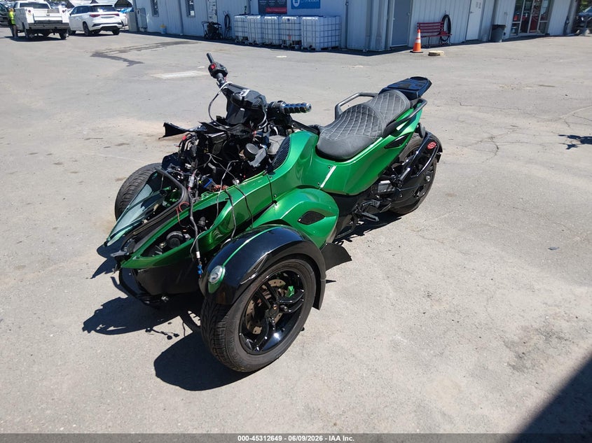 2BXJALA1XCV000552 2012 Can-Am Spyder Roadster Rs photo 1