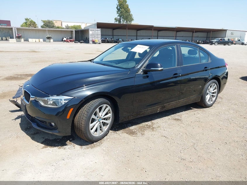Vin: wba8a9c55jk622849, lot: 45810623, bmw 320i 20182
