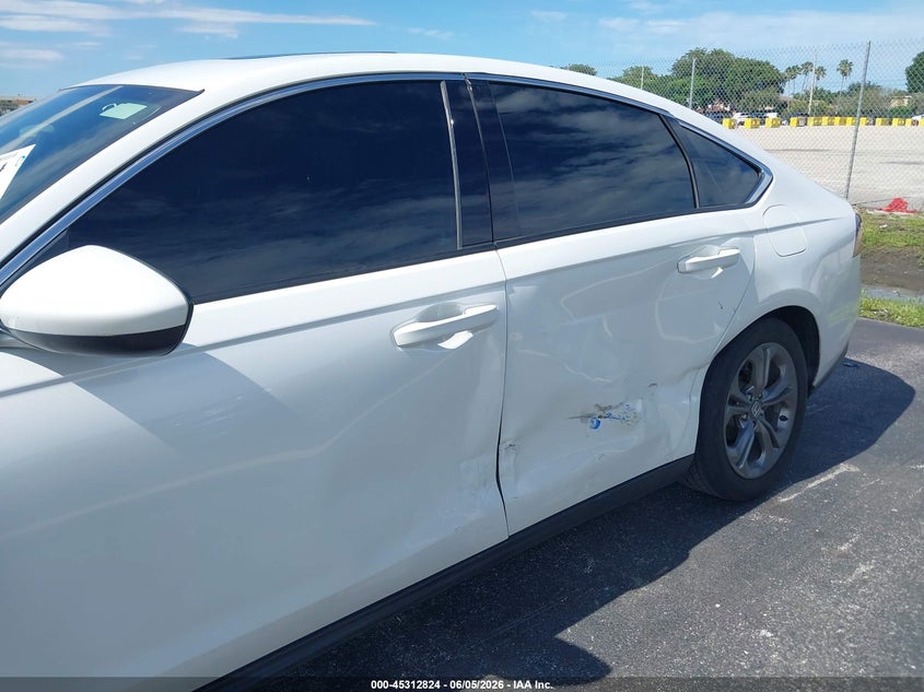 2024 HONDA ACCORD EX — Photo 6