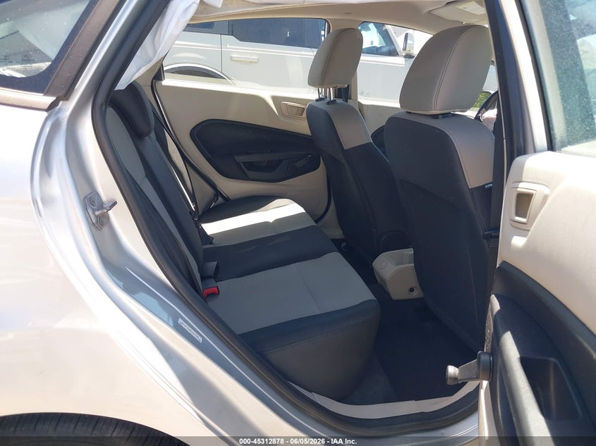 2013 FORD FIESTA auction photo 8