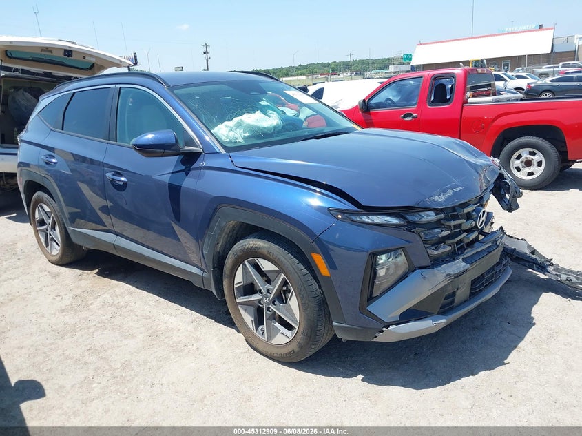 2025 HYUNDAI TUCSON  (VIN: 5NMJB3DE8SH570515)