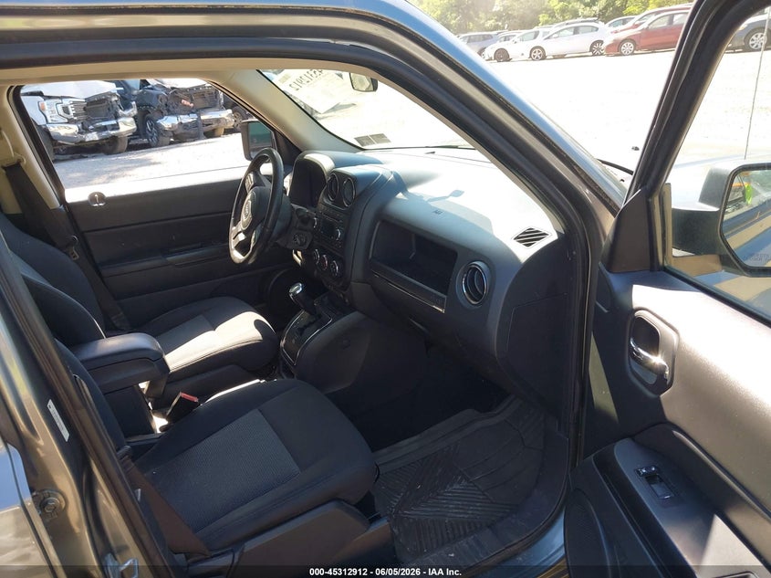 2012 Jeep Patriot 2.4 Patriot Latitude grey Lot 111045312912 Vin 1C4NJRFB6CD620395