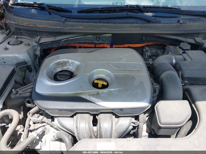 2016 HYUNDAI SONATA HYBRID SE — Фото 10