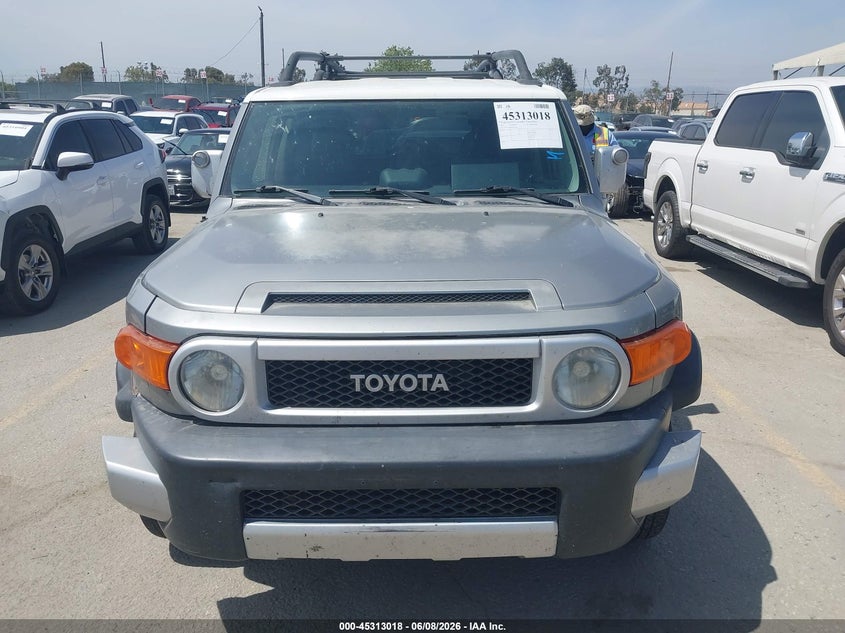 2011 Toyota Fj Cruiser VIN: JTEBU4BF9BK112563 Lot: 45313018
