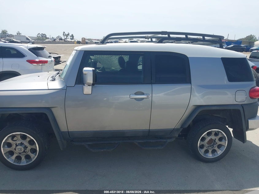 2011 Toyota Fj Cruiser VIN: JTEBU4BF9BK112563 Lot: 45313018