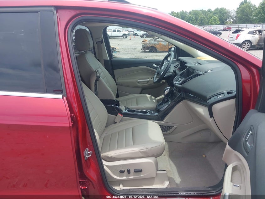 2016 FORD ESCAPE auction photo 5