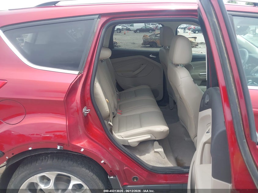 2016 FORD ESCAPE auction photo 8