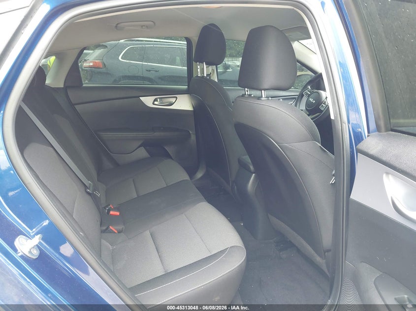 2022 KIA FORTE auction photo 8