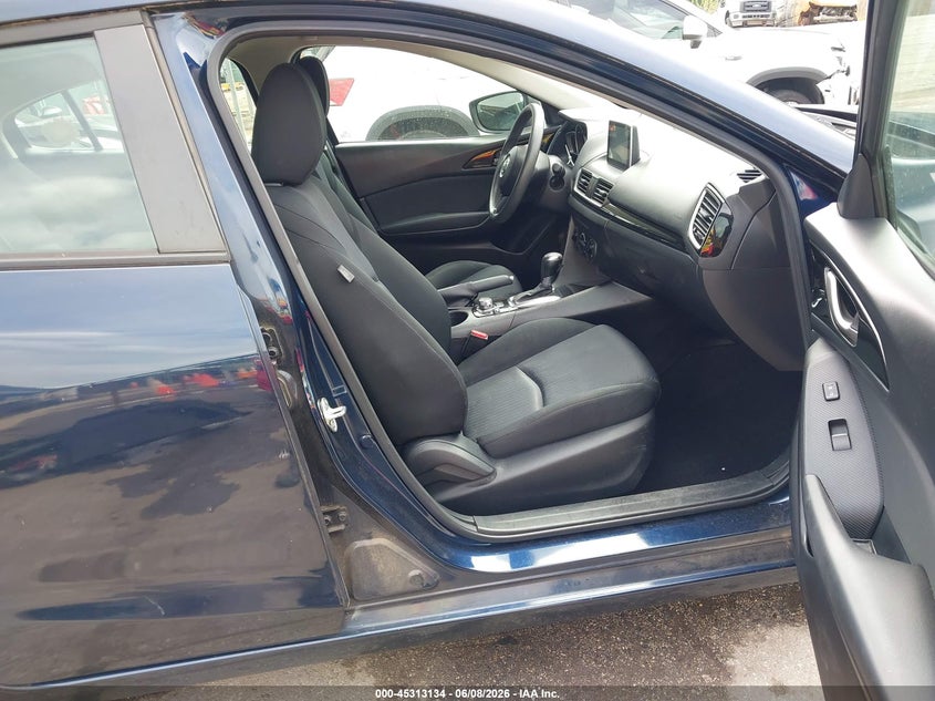 2015 MAZDA MAZDA3 auction photo 5