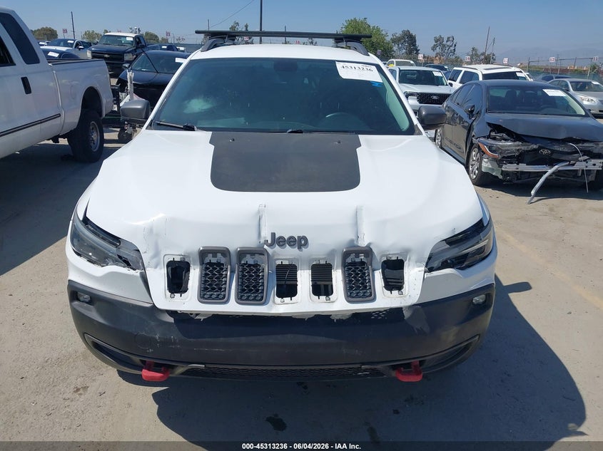 2019 Jeep Cherokee Trailhawk 4X4 VIN: 1C4PJMBXXKD228838 Lot: 45313236