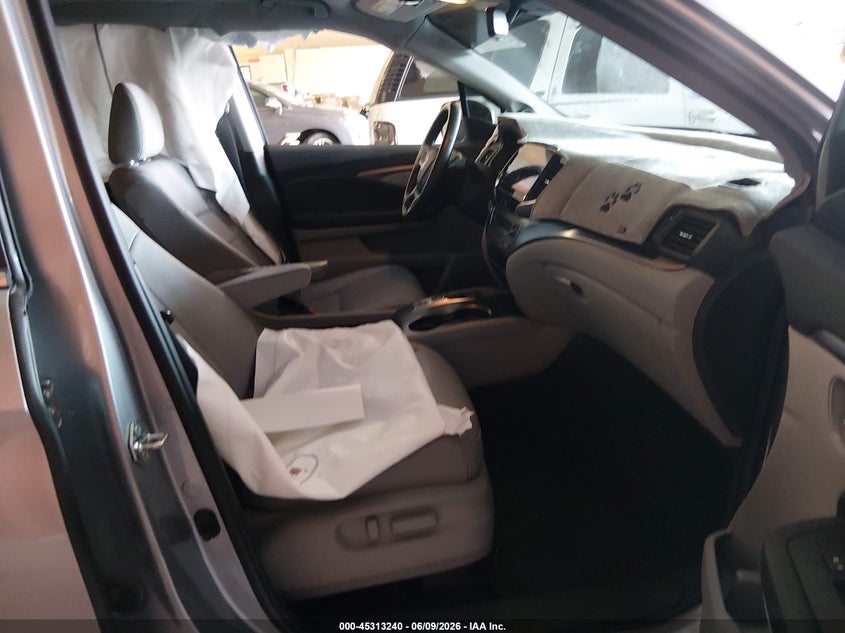 2021 HONDA PILOT auction photo 5