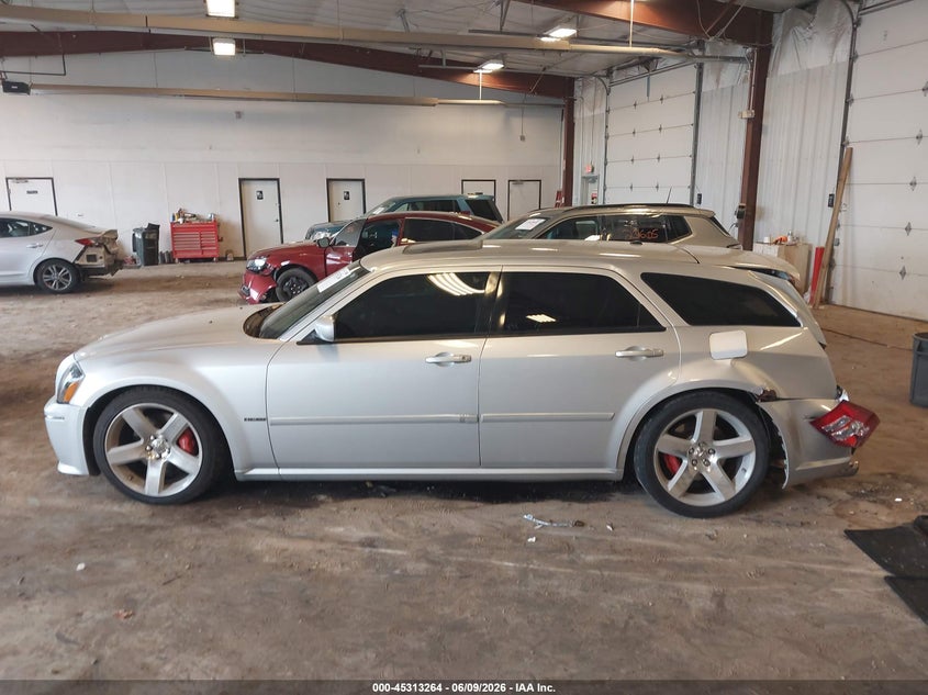 2007 Dodge Magnum Srt8 VIN: 2D4GV77377H685843 Lot: 45313264