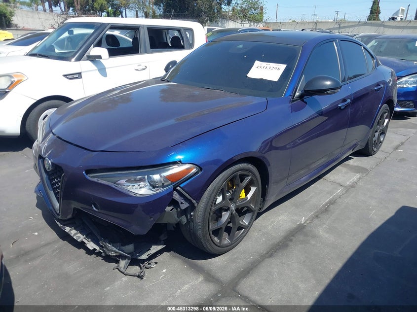 2021 ALFA ROMEO GIULIA 2.0L I-4 DI, VVT, TU(VIN: ZARFAMBN7M7645304