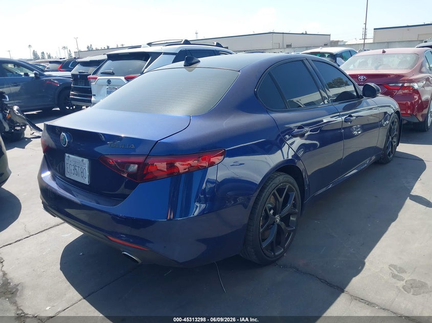 2021 ALFA ROMEO GIULIA 2.0L I-4 DI, VVT, TU(VIN: ZARFAMBN7M7645304