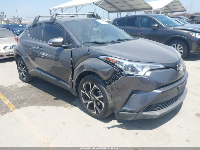 Vin: jtnkhmbx3k1033649, lot: 45811293, toyota c-hr xle 2019 img_1
