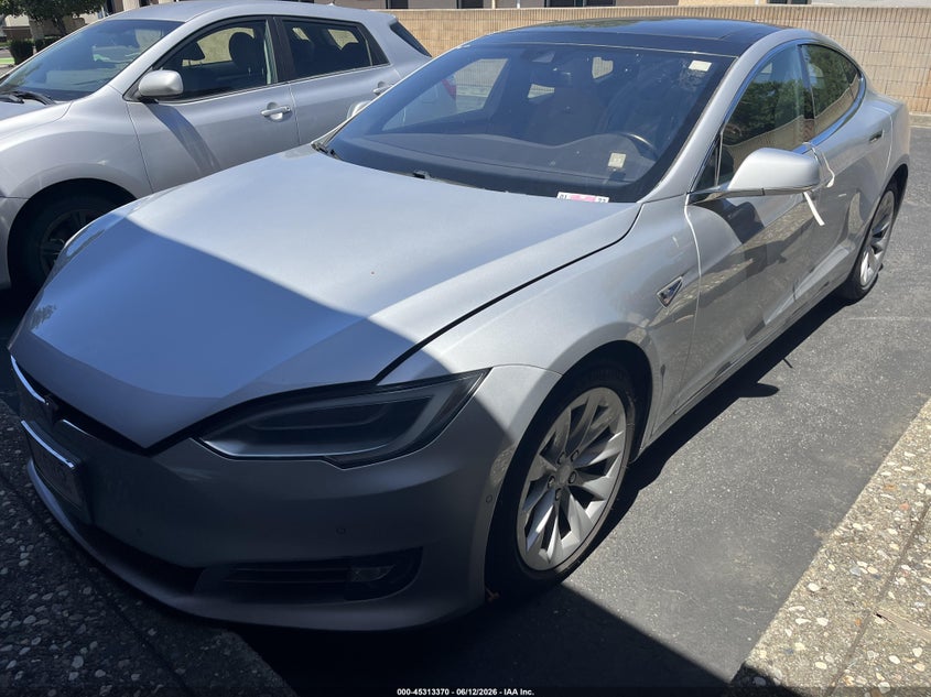 2016 Tesla Model S 60/70/75/85 5YJSA1E11GF148456 photo 1