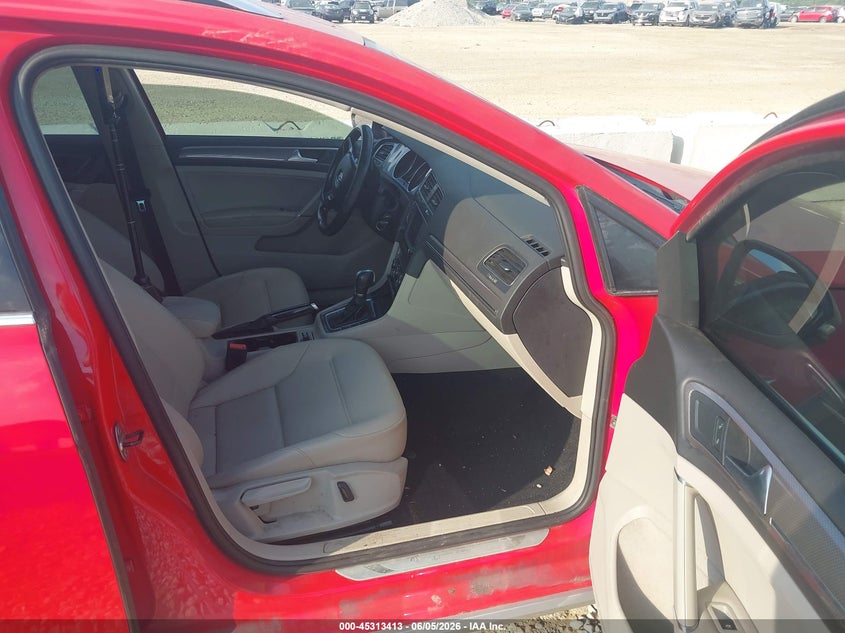 2017 VOLKSWAGEN GOLF ALLTRACK auction photo 5