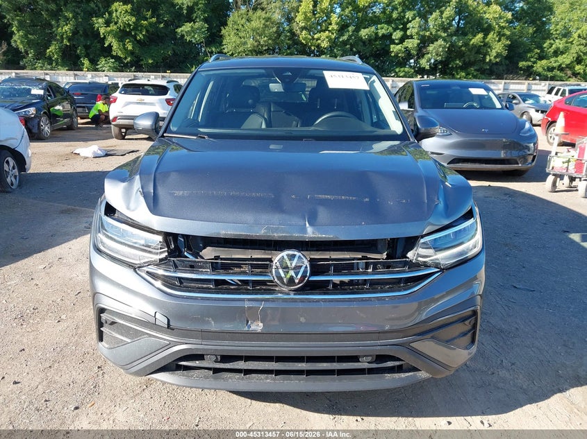 2023 VOLKSWAGEN TIGUAN 2.0L I-4 DI, DOHC, V(VIN: 3VV3B7AX6PM131325