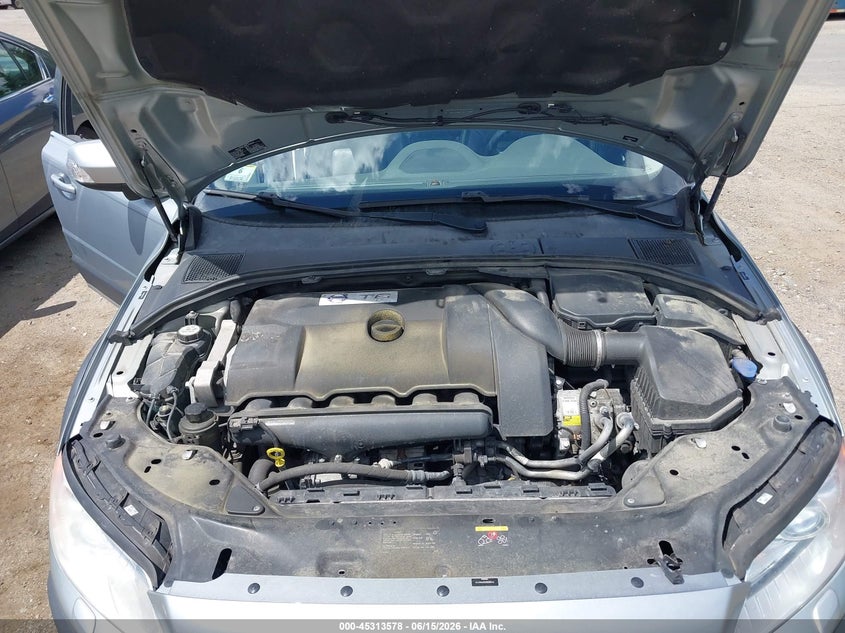 2013 Volvo Xc70 T6/T6 Platinum/T6 Premier Plus VIN: YV4902BZ5D1146776 Lot: 45313578