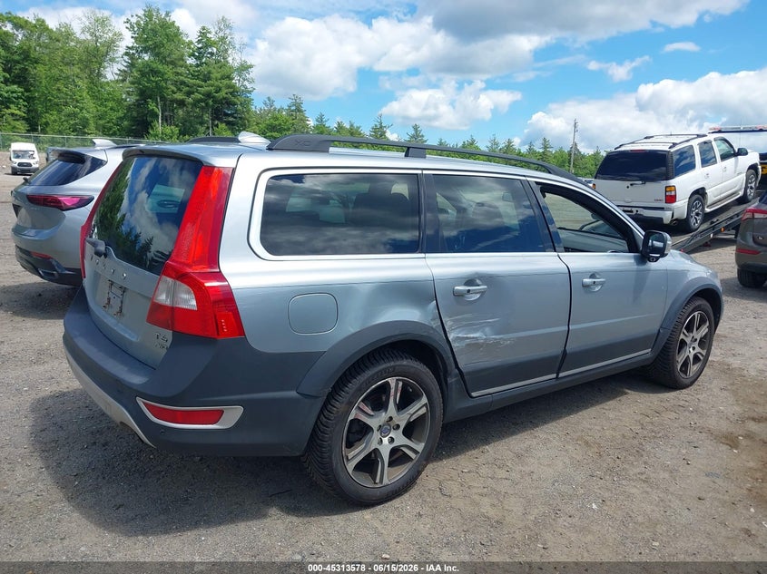 2013 Volvo Xc70 T6/T6 Platinum/T6 Premier Plus VIN: YV4902BZ5D1146776 Lot: 45313578