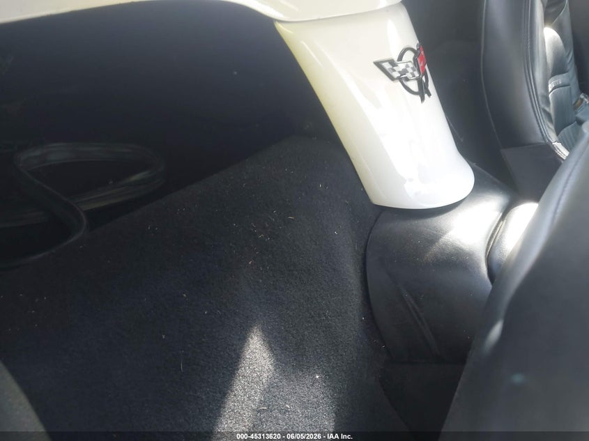 2001 CHEVROLET CORVETTE auction photo 8
