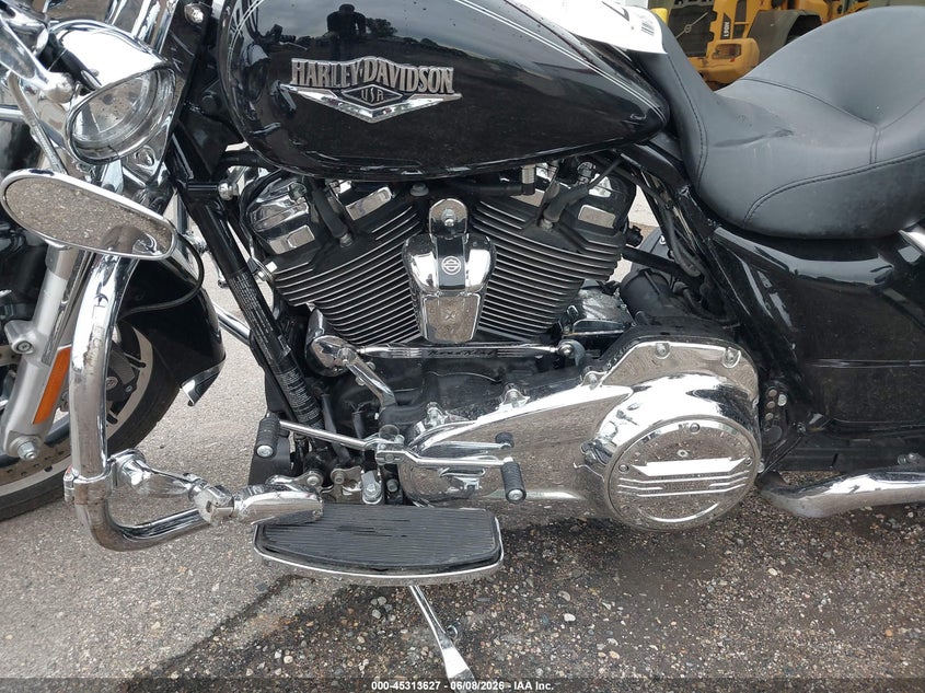 2017 Harley-Davidson Flhr Road King VIN: 1HD1FBC13HB642682 Lot: 45313627