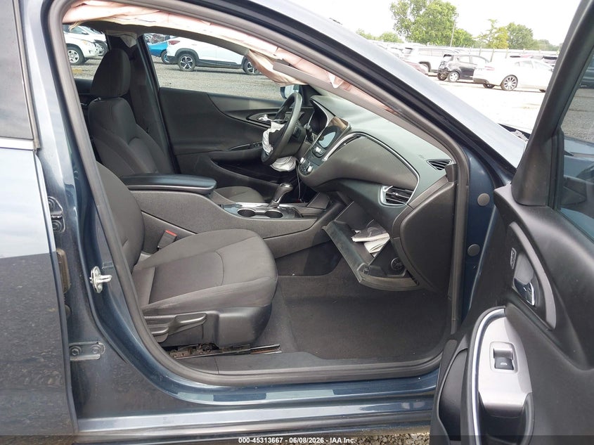 2020 CHEVROLET MALIBU auction photo 5
