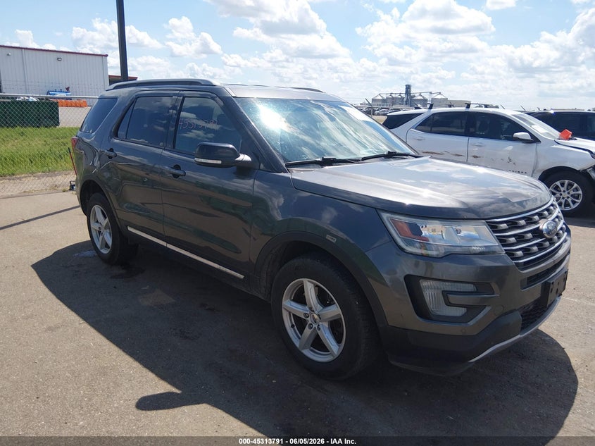 Vin: 1fm5k8d82ggb62787, lot: 45811717, ford explorer xlt 2016 img_1