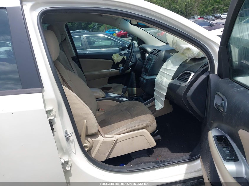 2015 DODGE JOURNEY auction photo 5