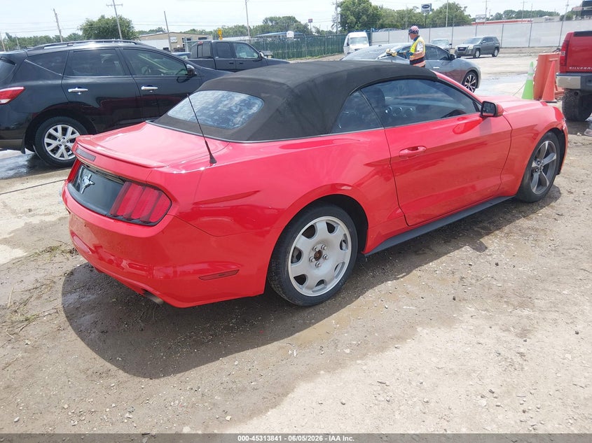 2015 FORD MUSTANG auction photo 4