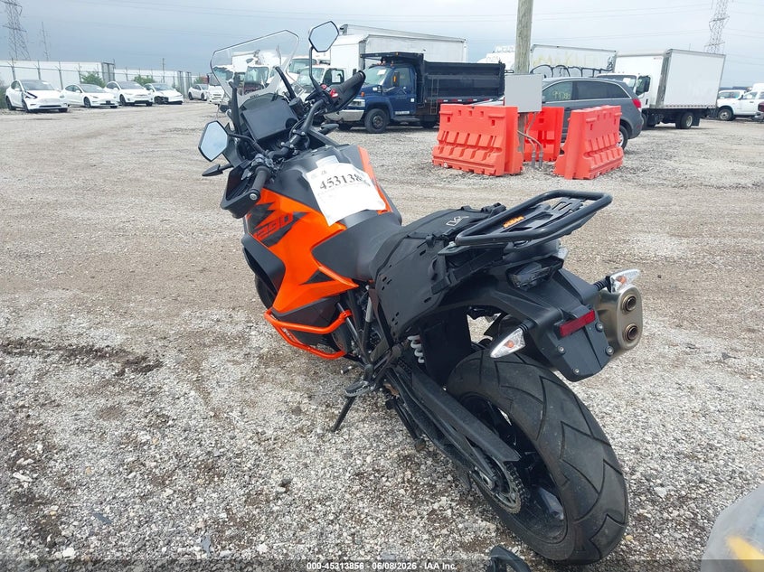 2023 KTM 1290 1301 CC(VIN: VBKV79400PM966334