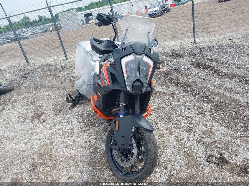 2023 KTM 1290 1301 CC(VIN: VBKV79400PM966334