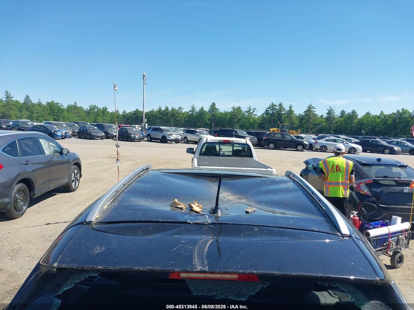 2017 NISSAN ROGUE SPORT auction photo 6