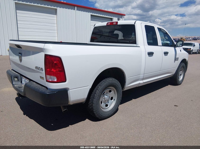 2017 RAM 1500 auction photo 4