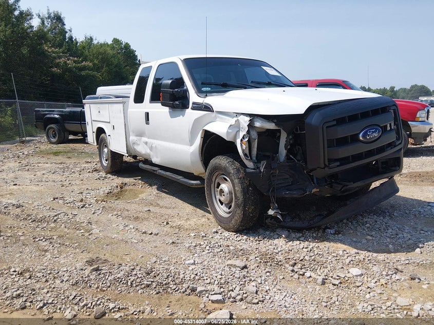 2016 FORD F-350 — zdjęcie z aukcji