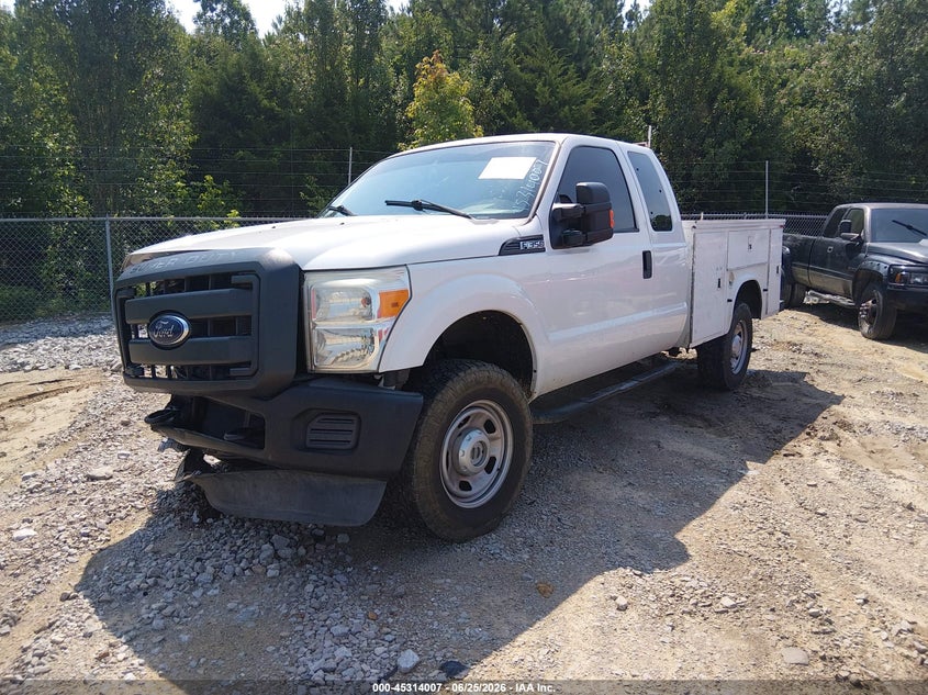 2016 FORD F-350 — zdjęcie 2