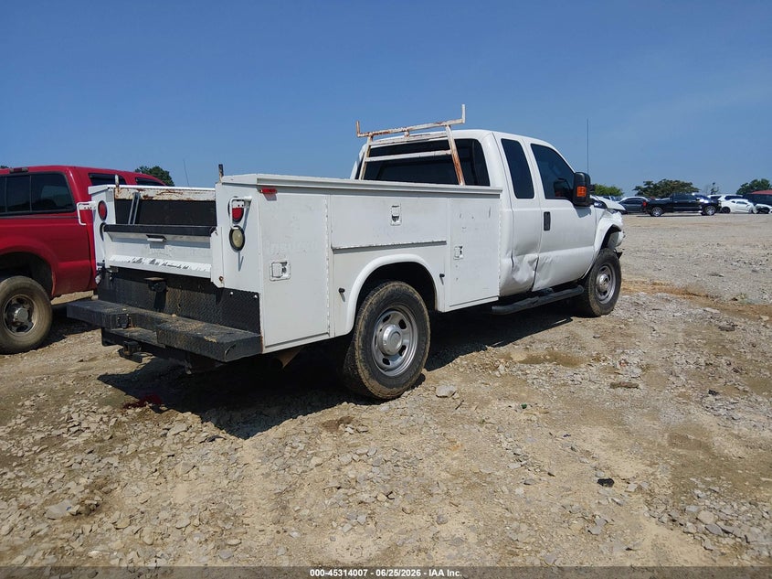 2016 FORD F-350 — zdjęcie 4