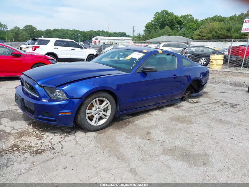 2013 Ford Mustang V6 1ZVBP8AM4D5240260 photo 1