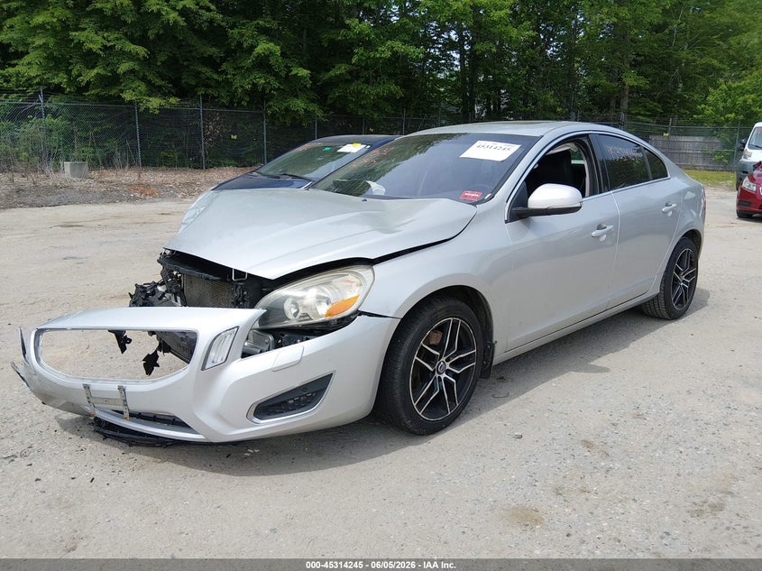 Vin: yv1622fs6c2113382, lot: 45812171, volvo s60 t5 20122