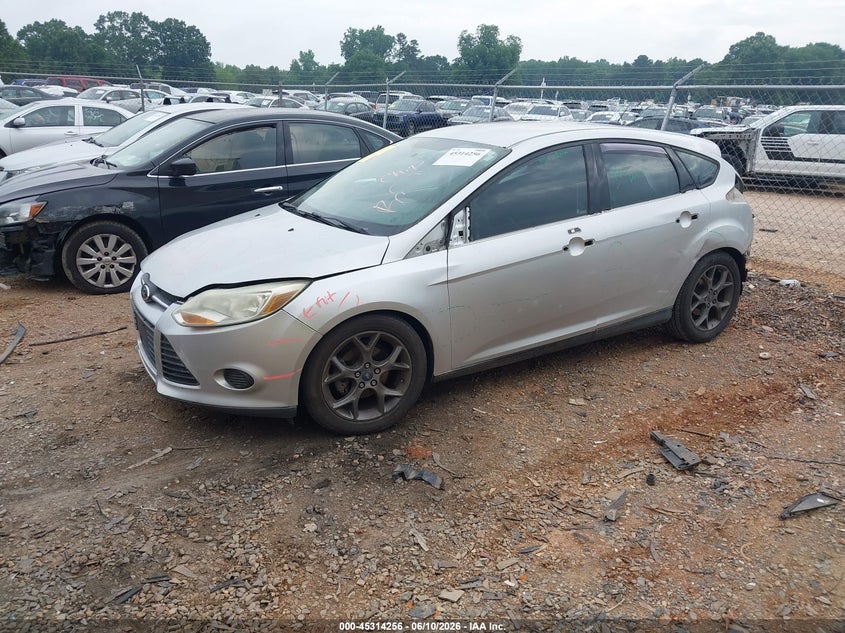 2014 Ford Focus Se 1FADP3K23EL293627 photo 1