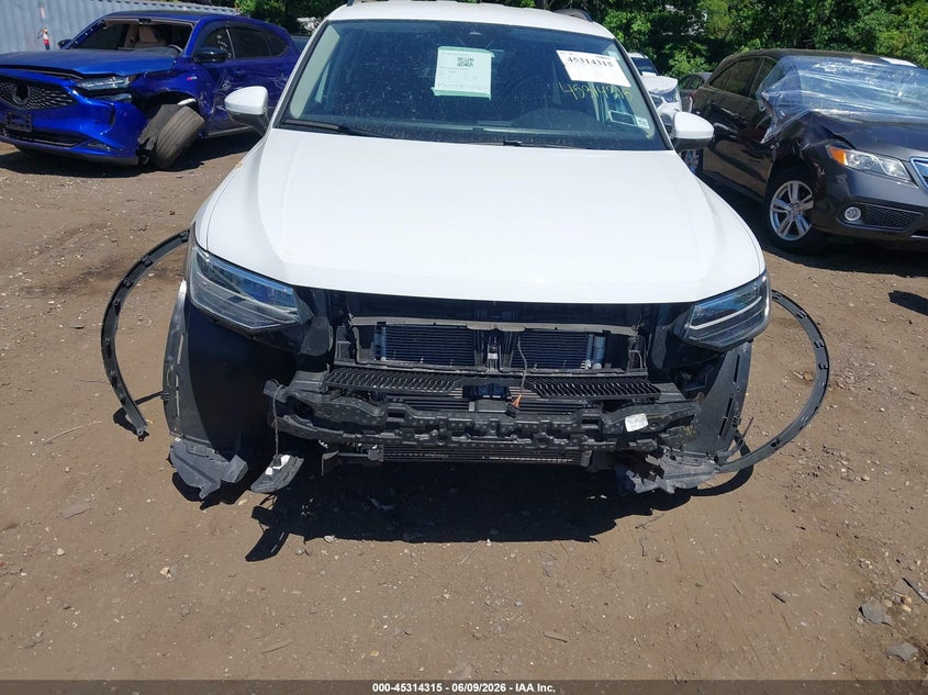 2024 VOLKSWAGEN TIGUAN auction photo 6