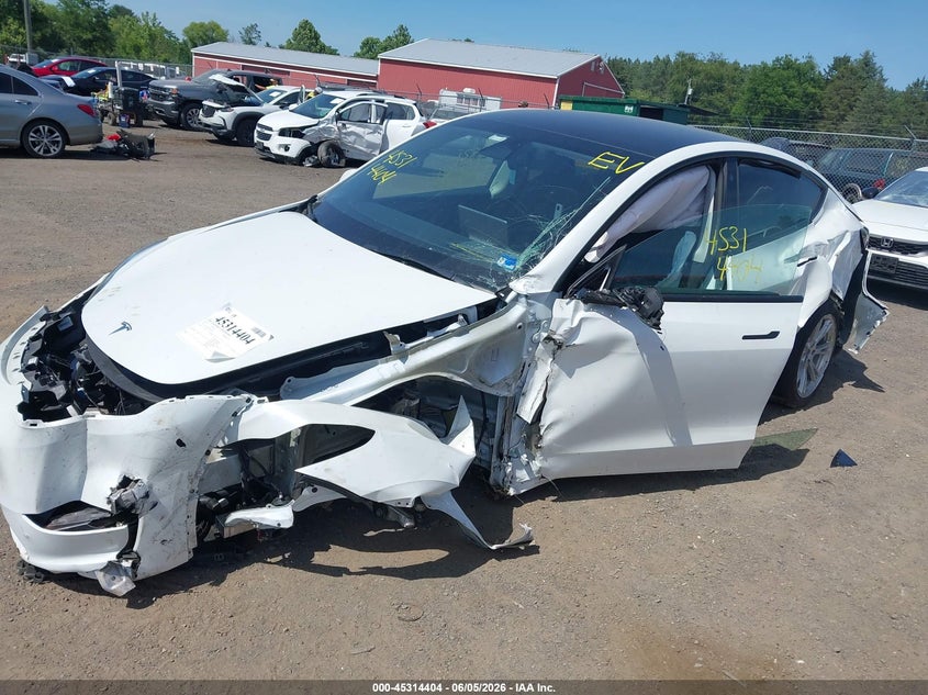 Vin: 7saygdee3pf610709, lot: 45812330, tesla model y awd/long range dual motor all-wheel drive 20232