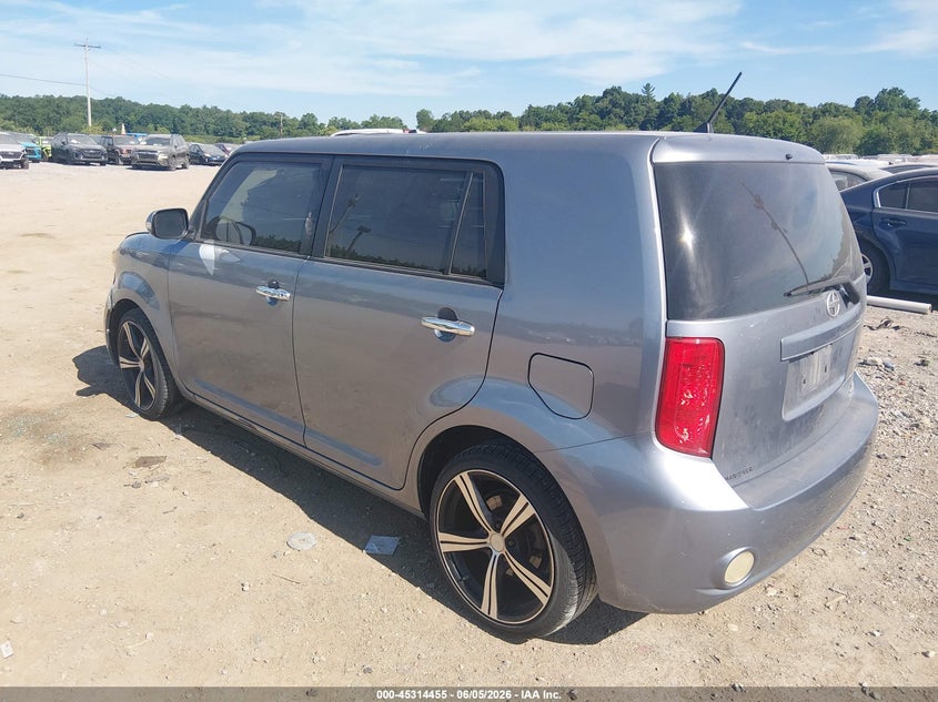 Vin: jtlze4fe2a1100216, lot: 45812381, scion xb 20103