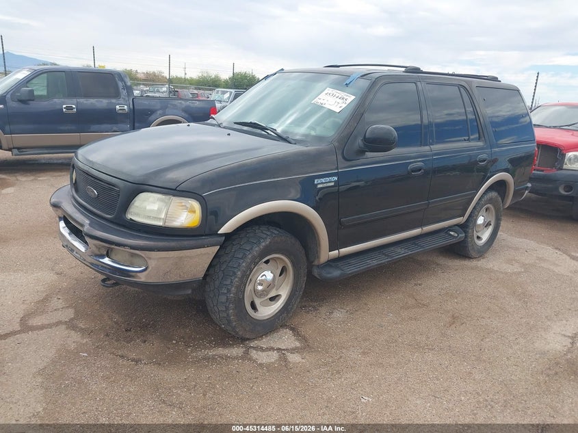 1998 Ford Expedition, Правый зад, IAAI, VIN 1FMPU18L4WLC08053 — фото 2