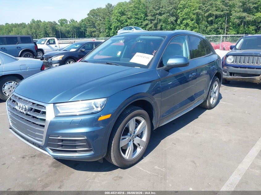 Vin: wa1anafy8j2010123, lot: 45812442, audi q5 2.0t premium/2.0t tech premium 20182