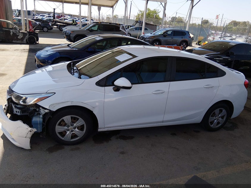 2018 Chevrolet Cruze Ls Auto VIN: 1G1BC5SM6J7202257 Lot: 45314576