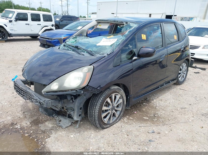2013 HONDA FIT auction photo 2